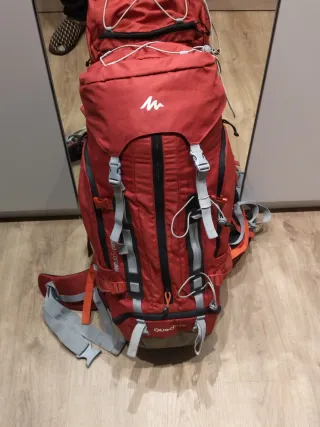 Mochila Quechua 60L Easyfit Roja