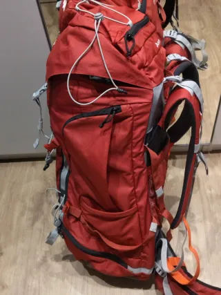 Mochila Quechua 60L Easyfit Roja