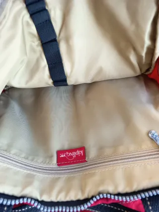 Borsa Kipling rossa e nera