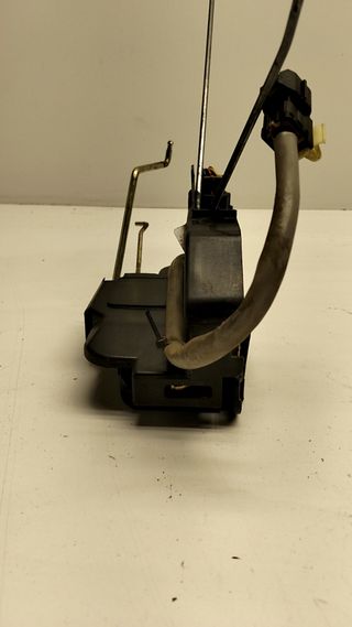 CERRADURA PUERTA DELANTERA DERECHA HYUNDAI GETZ (TB)