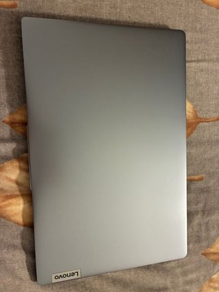 Portátil Lenovo Gris Plata