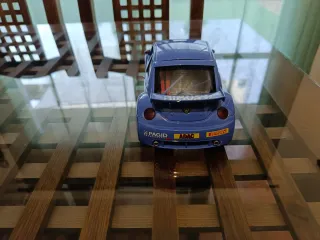 Coche de escala 1/18 Volkswagen Beetle de burago