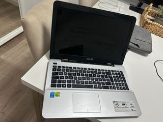 Portátil ASUS i5 Negro