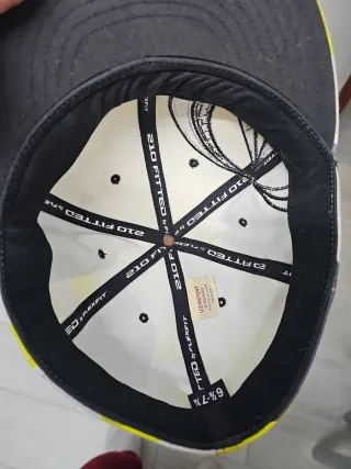 Gorra Volcom Gris y Amarilla