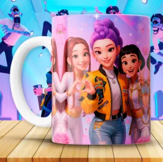Taza Huntrix Guerreras Kpop