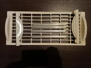 Alzatina portaoggetti impilabile