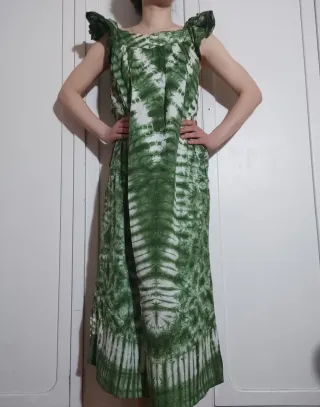 Vestido largo verde tie-and-dye africano