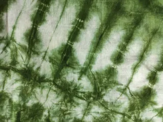 Vestido largo verde tie-and-dye africano