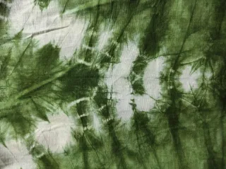 Vestido largo verde tie-and-dye africano