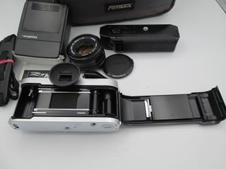 CANON AE-1 PROGRAM IN OTTIME CONDIZIONI+ACCESSORI