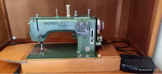Macchina da cucire Refrey Transforma 427