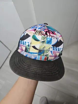 Gorra estilo Snapback multicolor
