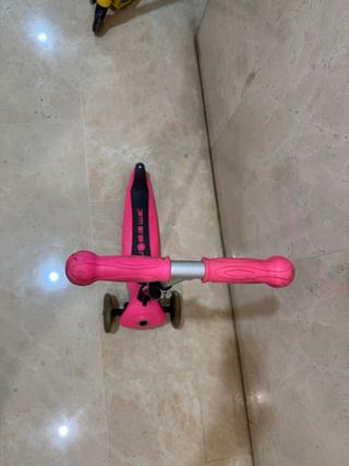 Patinete infantil rosa Globber 3 ruedas