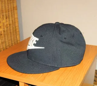 Gorra Nike Negra. Talla unica
