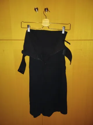 Vestido negro con tachuela lisa, Berska, Talla S