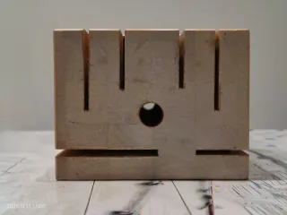 Blocco di coltelli in legno e metallo