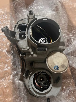 Faro derecho clk w209
