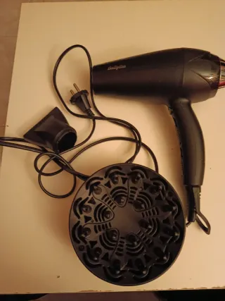 Asciugatrice BaByliss nera + accessori