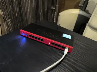 Router, Mikrotik RouterBOARD RB2011UiAS-IN