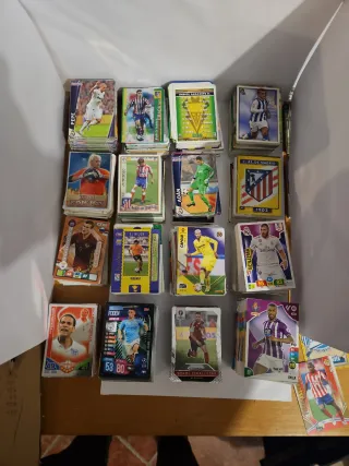 Lote 2000 cromos fútbol