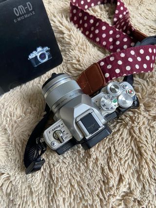 Cámara Olympus OM-D E-M10 Mark III