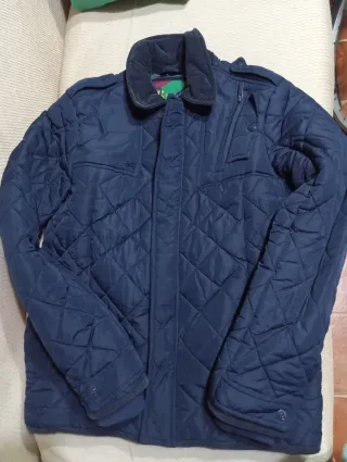 Cazadora azul marca Bustop 14 años