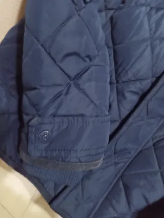 Cazadora azul marca Bustop 14 años