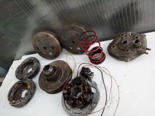 Restos Motor Minarelli Scooter 50cc