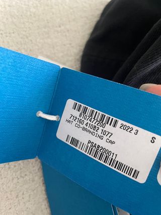 Cappellino Balenciaga x Adidas Nero