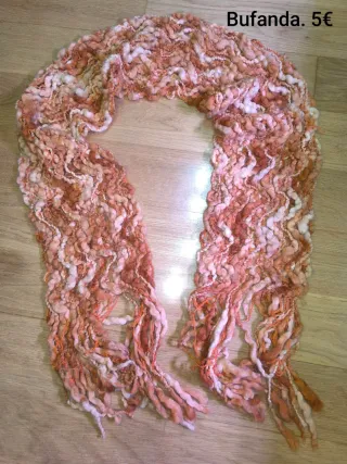 Bufanda de lana naranja y rosa
