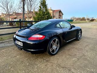 Porsche Cayman 2005