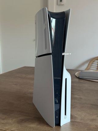 Consola PS5 con Lector de Discos y Mando