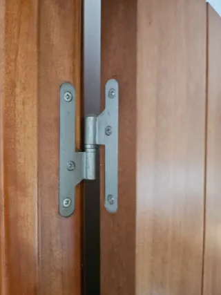 Juego de 5 puertas de madera