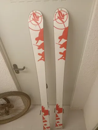 Sci K2 All Mountain con Fissazione Nuova 2023