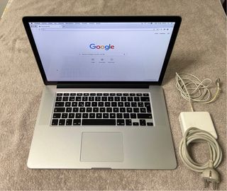 MacBook Pro 15.4 2015 i7 Plata como nuevo