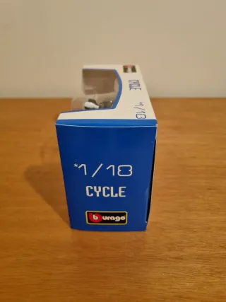 Miniatura Mota Honda África Twin Adventure Burago