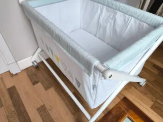 Minicuna Petit Praia + sábanas a juego