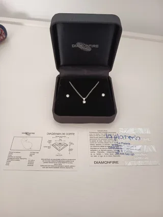 Conjunto Diamonfire Colgante y Pendientes Plata