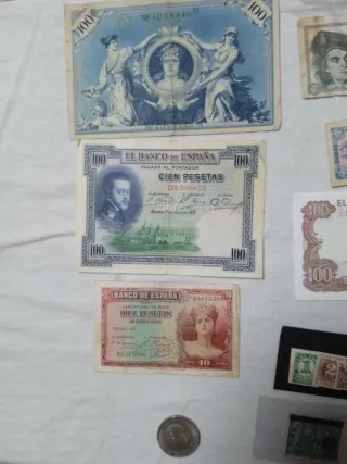 Vecchie banconote della Repubblica Spagnola