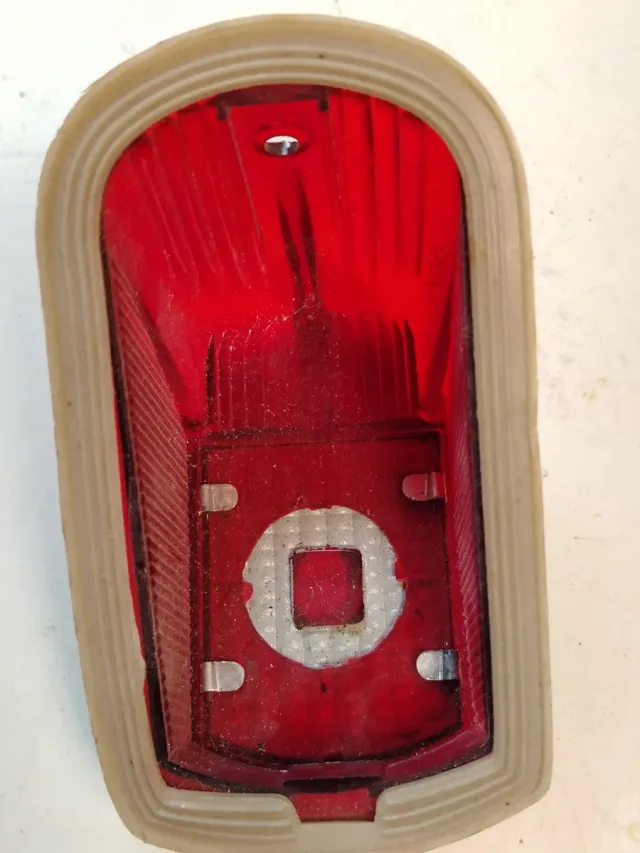 Piloto trasero Citroën 2 CV