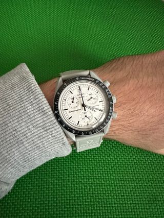 Reloj Luna edición 1965 gris