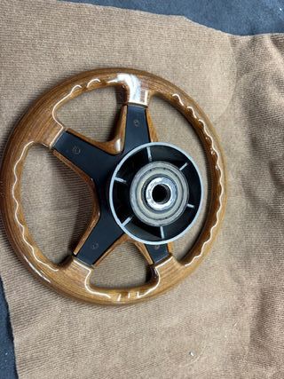 Volante Madera Raíz Vintage