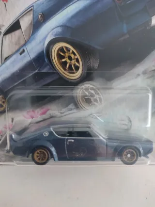 Hot Wheels Premium. Nissan Skyline 2000GT-R LBWK
