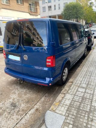 Volkswagen Caravelle 2017 Larga  (9 plazas)
