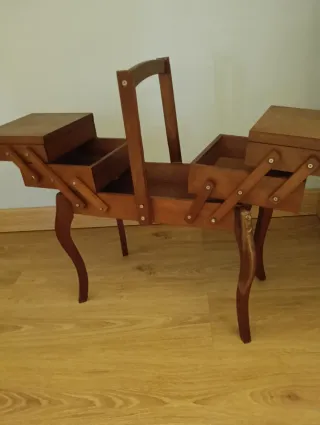 Costurero Vintage Francés