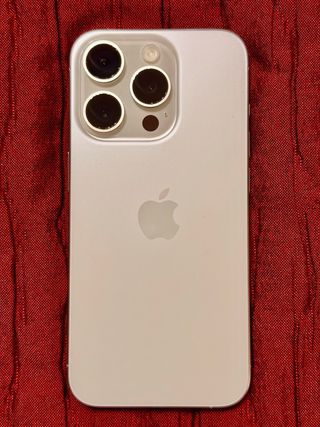 iPhone 15 Pro 128GB con garanzia