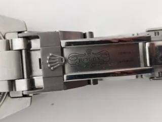 Reloj automático de estilo Diver.