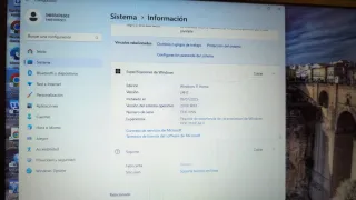 Portátil Lenovo Negro