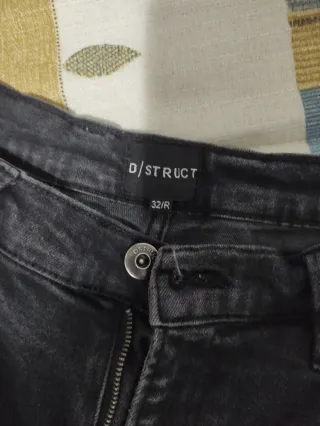 Pantalón vaquero negro skinny