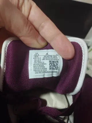 Jordan 1 Low Morado/Blanco Talla 42.5 Nuevas